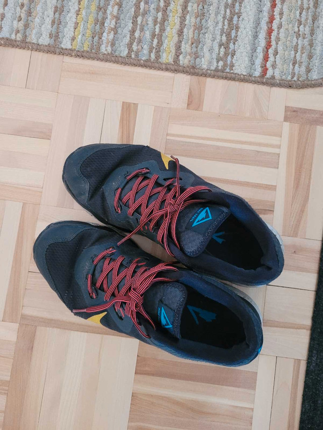 Souliers de course Nike Juniper dans Chaussures pour hommes  à Trois-Rivières - Image 3