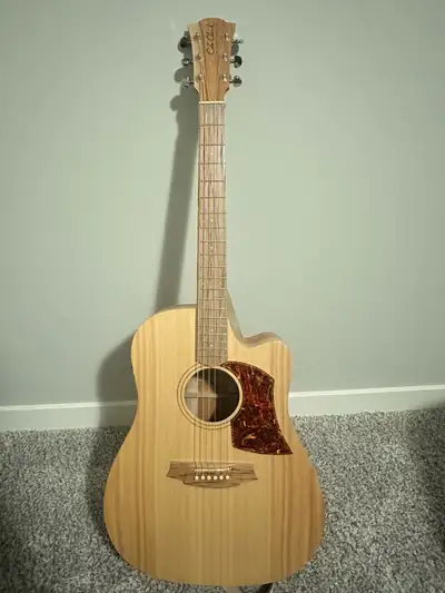 Cole Clark Guitar FOR SALE w/ BOSS amp, View more