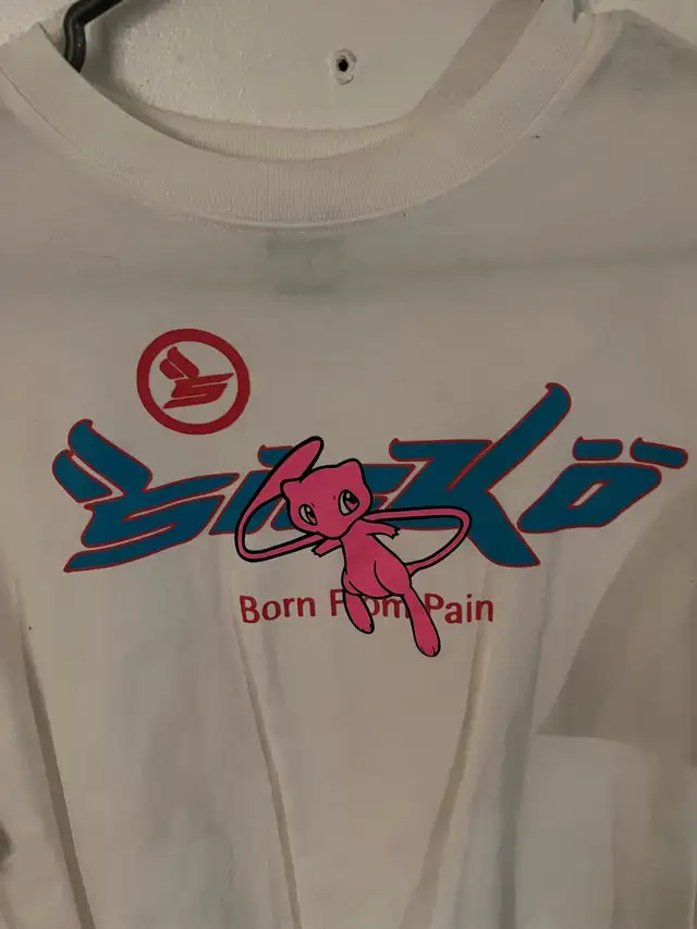 Joy X Pain T-Shirt XL size XL men’s in Men's in City of Toronto - Image 3