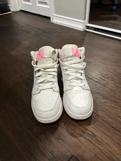 Nike Jordan 1 Mid Paint Drip (GS), View more