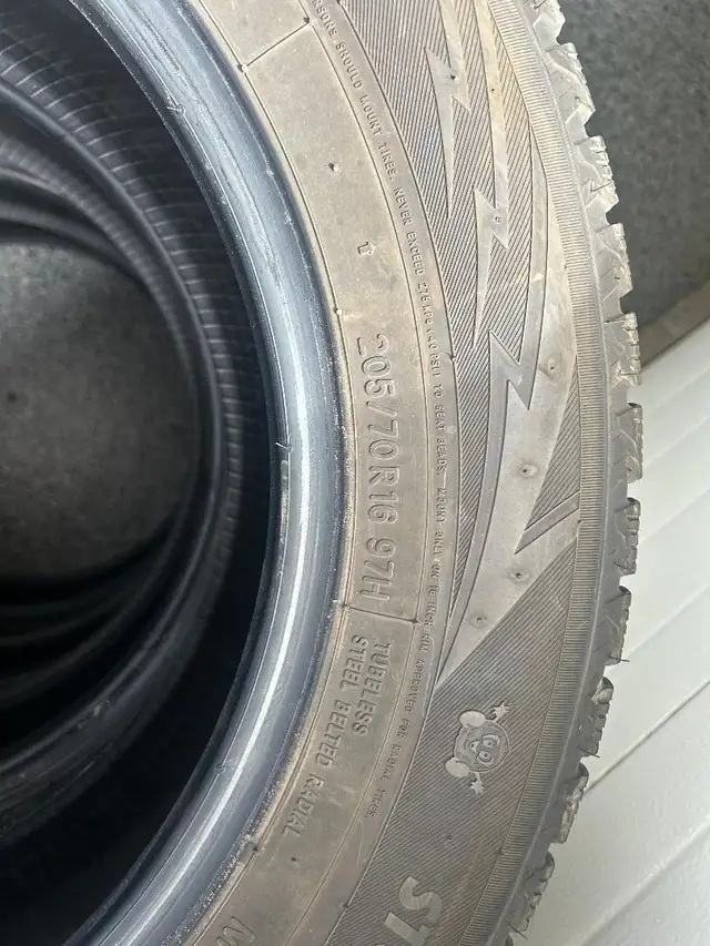 205-70-16 ALL SEASON TIRES - TOYO ALL SEASON TIRES in Tires & Rims in City of Toronto - Image 4
