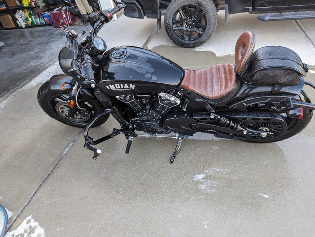 2019 Indian Scout Bobber ABS 1200cc in Street, Cruisers & Choppers in Calgary - Image 3