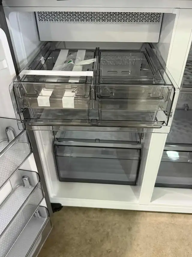 Econoplus Halifax Big Sale Samsung Fridge 36in 4 Door in Refrigerators in City of Halifax - Image 6