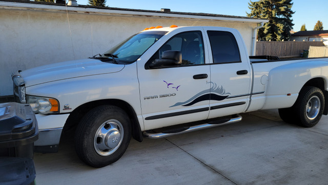 2003 DODGE 3500 DUALLY in Cars & Trucks in Edmonton