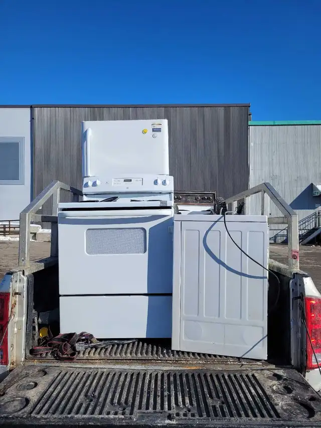 Free Metal Pick Up (Durham Region) in Other in Oshawa / Durham Region - Image 5