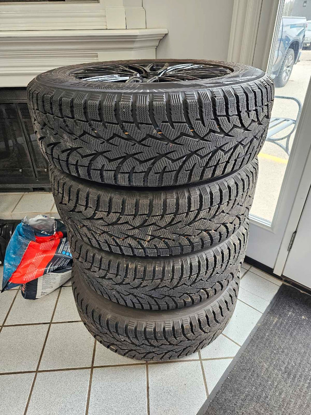 Toyo Observe G3 - Ice Winter Tire Set in Tires & Rims in Stratford