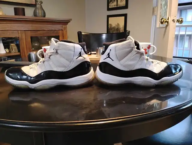 Jordan 11 Retro Concorde Size 8 mens  in Men's Shoes in Sault Ste. Marie - Image 2