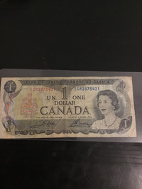 Canadian one dollar bill
