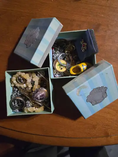 costume jewelry, View more