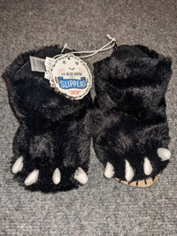 BRAND NEW Little Blue House Black Bear Paws Slippers size 11-13
