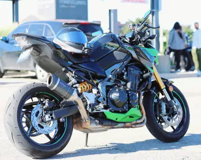 Mileage: 7000+km 948cc inline four-cylinder water-cooled Maximum torque 95Nm Front brake Brembo M4.3...