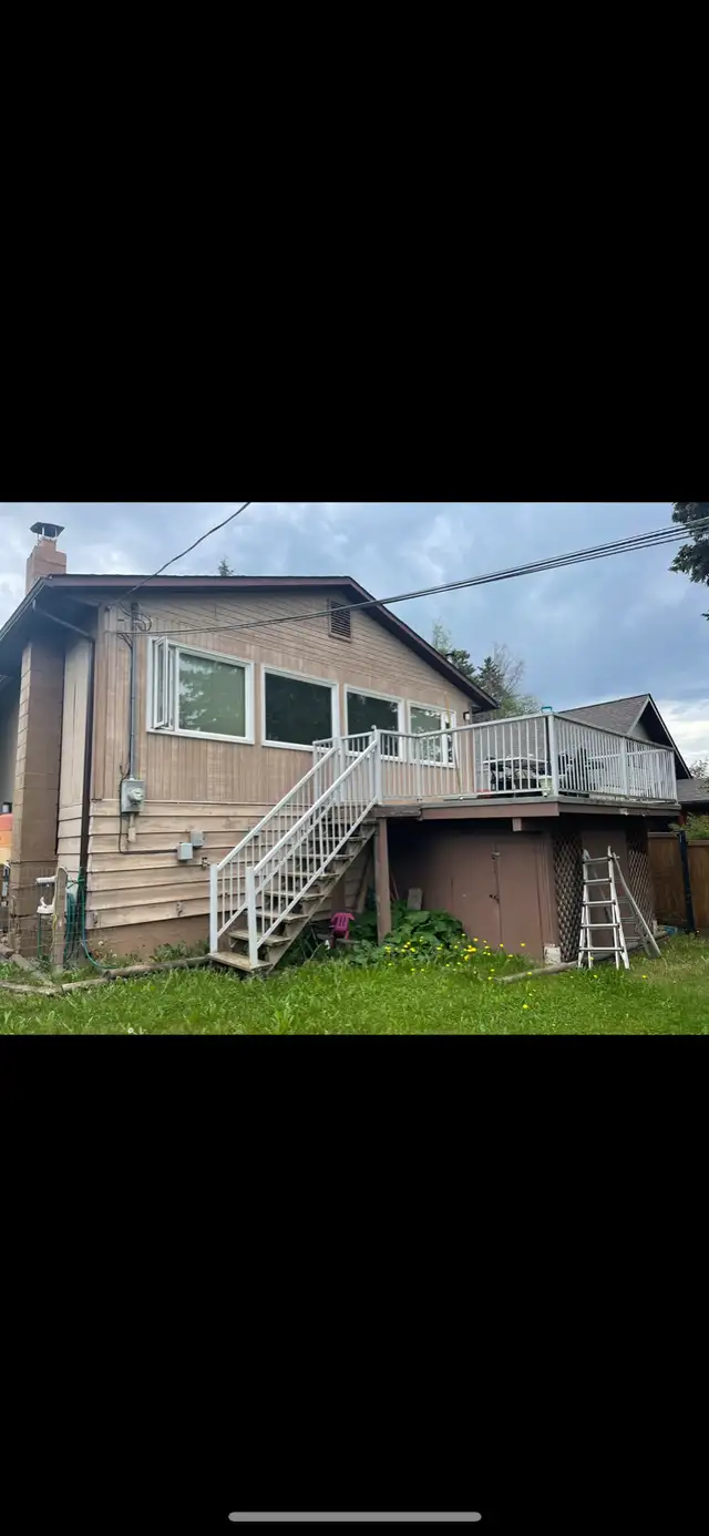 2 Bed 1 Bath Suite in Long Term Rentals in Smithers - Image 3