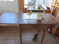Singer sewing machine $150.00 don't use