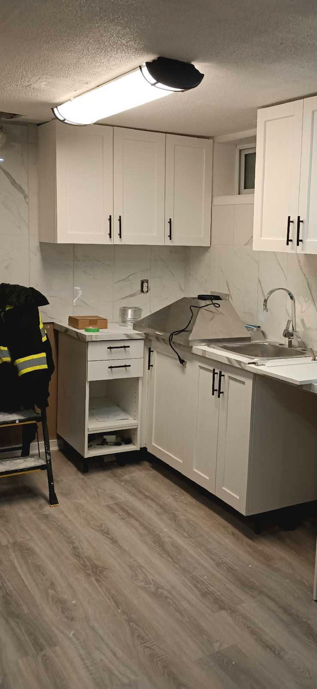 Handyman, Renovations, Painting, Drywall, Flooring, Carpentry - Kitchener / Waterloo in Renovations, General Contracting & Handyman in Kitchener / Waterloo - Image 3