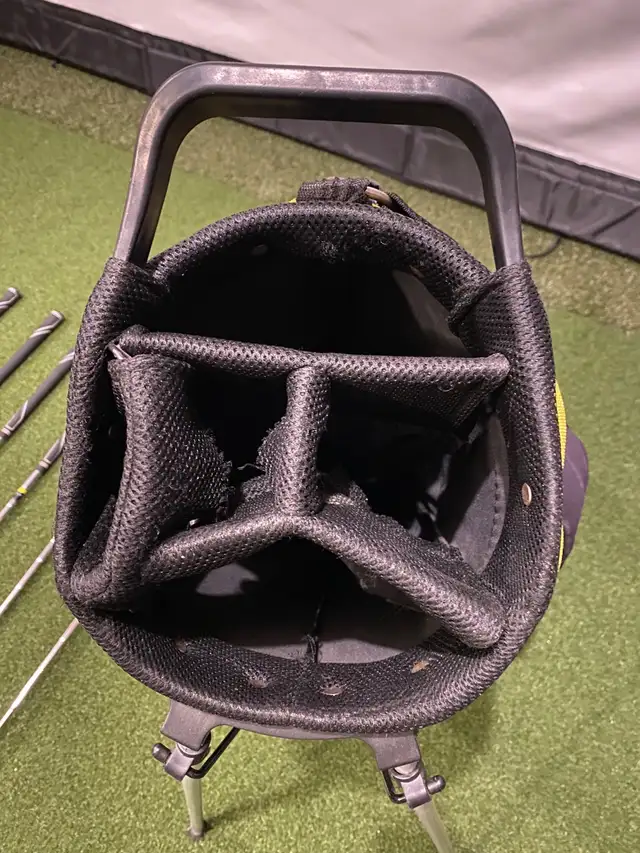 Wilson Profile SGi Teen Package Set with Carry Bag in Golf in London - Image 6