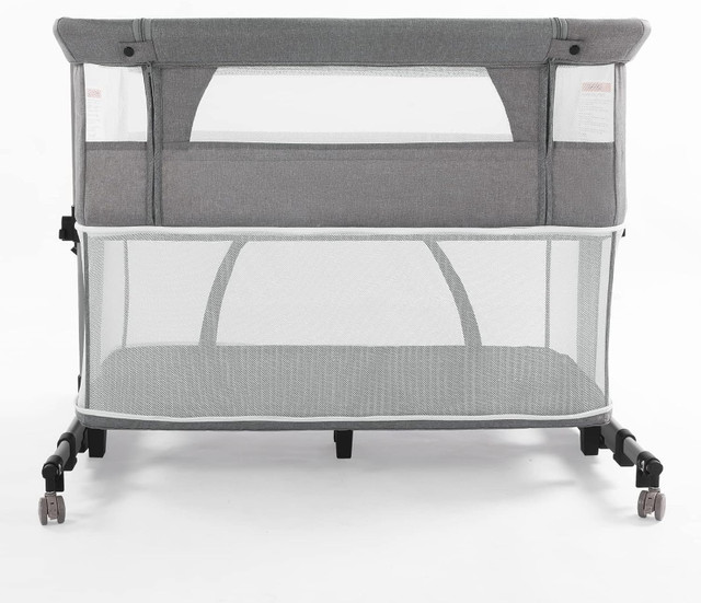 Baby Bassinet Bedside Crib Playpen Portable for Travel with Bag in Cribs in Oshawa / Durham Region - Image 3