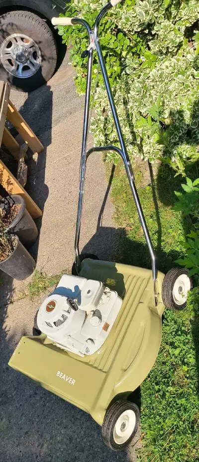 Vintage Gas Lawnmower in Amazing Condition!, View more