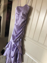 Formal dress for wedding or grad, size M, light purple in colour