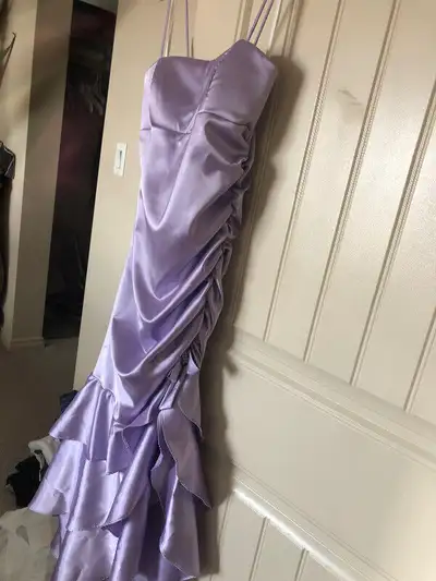 Formal dress for wedding or grad, size M, light purple in colour, View more