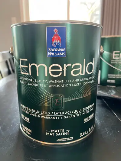 One full can 3.4L of Sherwin Williams 9093 Nearly Brown Emerald (their best paint) Matte Finish I ha...
