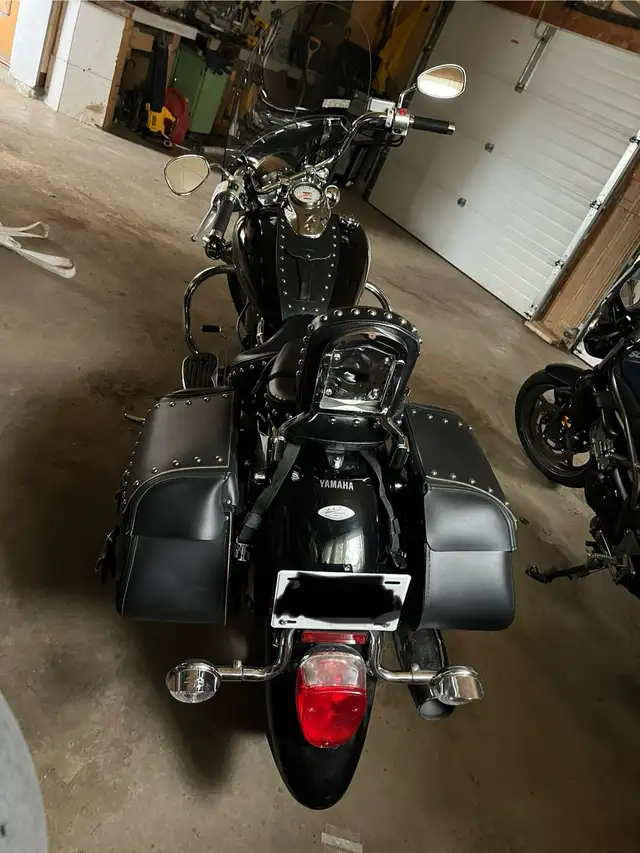 2013 Yamaha V Star 650 in Street, Cruisers & Choppers in Red Deer - Image 7
