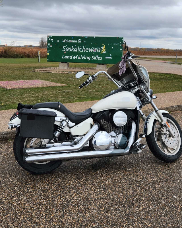 Honda VTX 1300C  in Street, Cruisers & Choppers in Regina