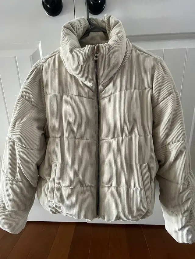Girls Corduroy Fall Jacket in Kids & Youth in Ottawa - Image 2