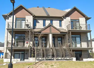 2 Beds 1 Bath - Apartment