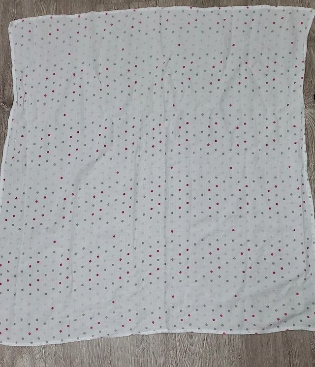 Aden & Anais swaddle blanket (2)- like new in Other in City of Toronto - Image 2