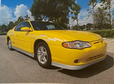 beautiful car never winter driven smooth drive 226-626-9255