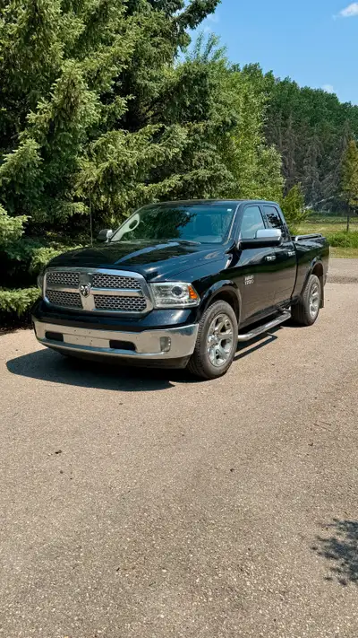 2013 Dodge Ram Laramie. 177,000k selling because it never gets used anymore. Gas , runs well.