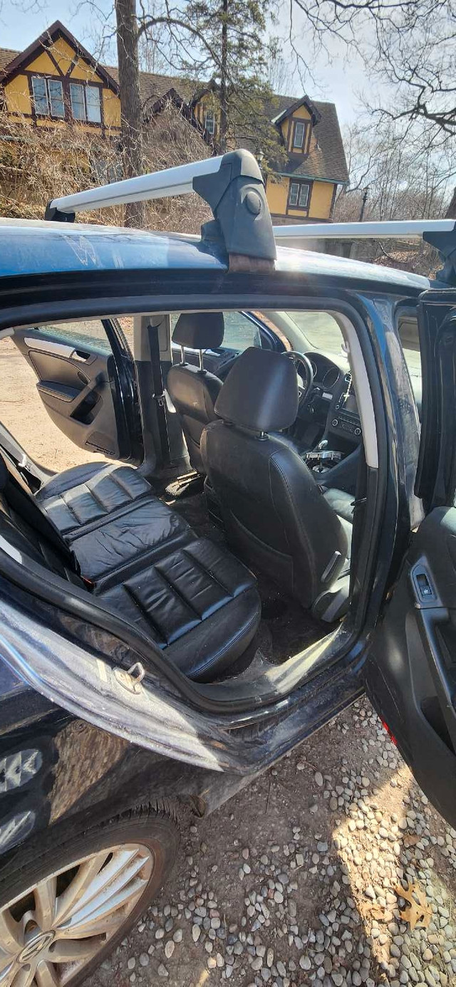 2012 Volkswagen golf tdi partout in Cars & Trucks in St. Catharines - Image 3