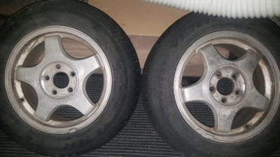 2 2001 chev impala rims tires not the best all season $100 Pick up only thx