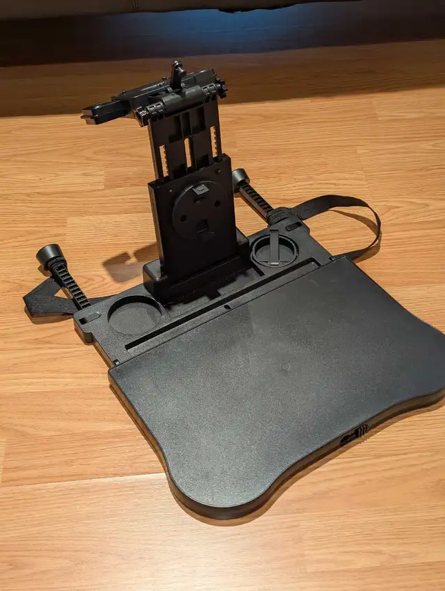 Fold-Up Car Tray with tablet mount and cup holders in Strollers, Carriers & Car Seats in Ottawa - Image 4