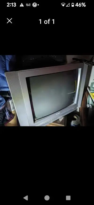 Very good condition. TV 24 in wide 17 in tall, View more