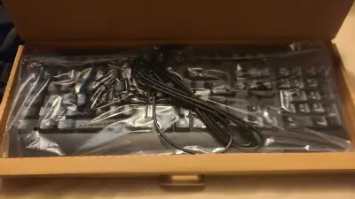 lenovo Canadian Bilingual usb keyboard BNIB, View more