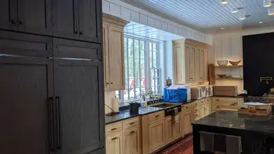 Custom cabinet installations and all manufacturers Professional installers and carpenters 647-741-05...