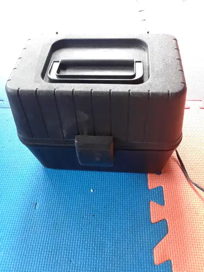 Koolatron 12 volt hot lunch pail, View more