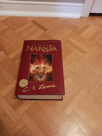 C.S LEWIS -complete CHRONICLES OF NARNIA - large hardcover