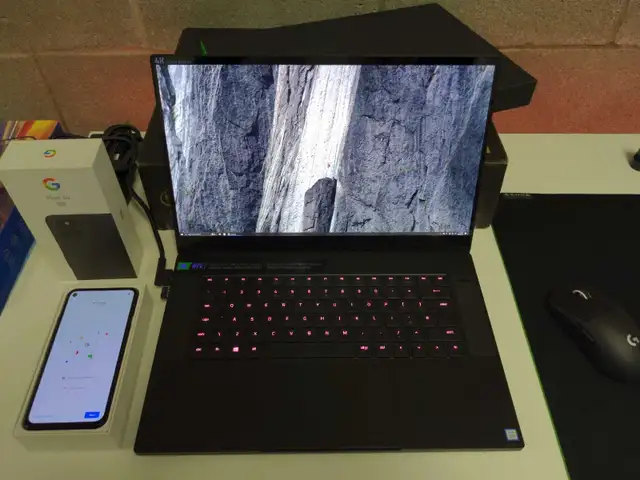NOS Razer Advanced 15 OLED 4k touch 2080/MAX Q laptop in Laptops in City of Montréal - Image 4