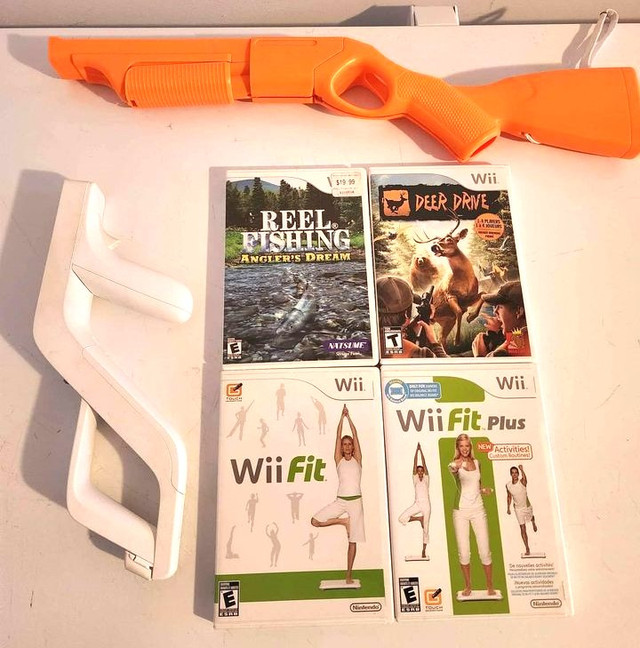 4 jeux de Nintendo wii + accessoires. 20$ pour tout le lot dans Nintendo Wii  à Longueuil/Rive Sud