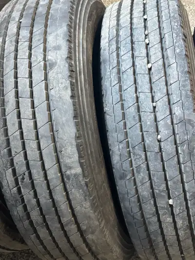 I am selling a set of 5 used Toyo M143 RV tires, size 245/70R19.5, 13/32 out of 16/32 tread left. Re...