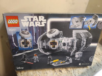 75347 LEGO Star Wars TIE Bomber with Vice Admiral Sloane