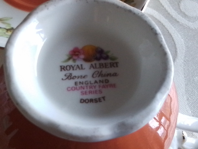 FINE BONE CHINA CUP SAUCER - DORSET, COUNTRY FAYRE, ROYAL ALBERT in Arts & Collectibles in City of Toronto - Image 3