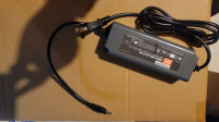 24V 3.7A 90W DC Switching Adaptor Power Supply