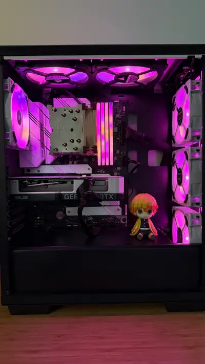 Custom Whiteout Gaming/Creator PC | RTX 4060, i7, 64GB RAM, View more