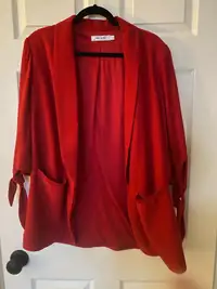 10+ items of women’s clothing size 12-14