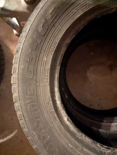 x Toyo observe G3 ICE Winter Tires