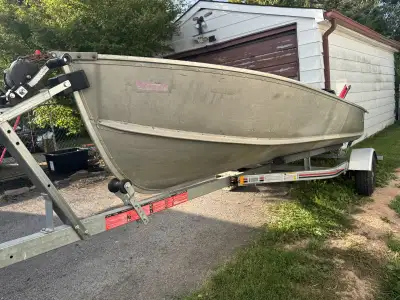 For Sale: Sun Ray 14ft Aluminum Boat Package Perfect little light weight setup for fishing or fun on...