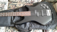 Ibanez Soundgear Bass guitar w/ case